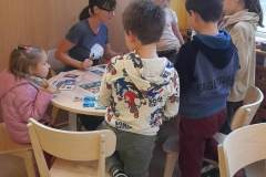 Popołudnie w bibliotece 16.10.2025 r.